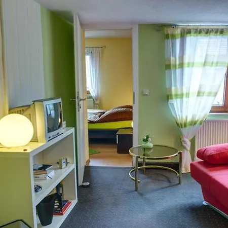 Siegfried Röder Apartment *